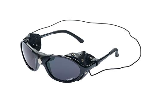 Lunettes d'escalade et de ski pour explorer les sommets enneigés