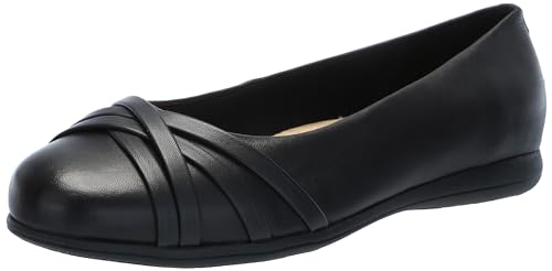 Trotters Women's Daphne Ballet Flat