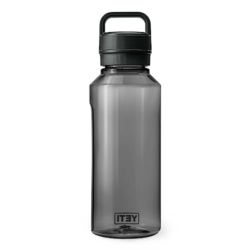 YETI Yonder 1.5L/50 oz Water Bottle with Leakproof Yonder Chug Cap, Charcoal