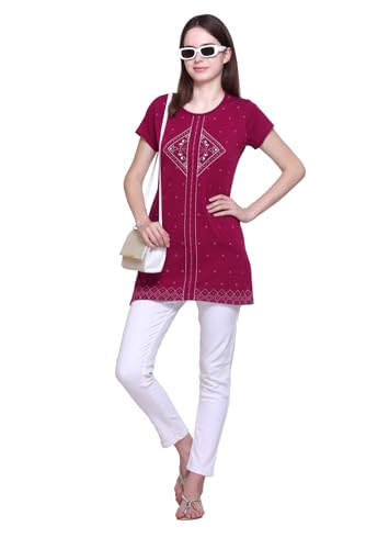 Image of Women Printed Cotton Tshirt with Side Slits & Pocket