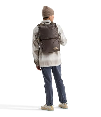 Image of The North Face Base Camp Voyager Daypack, Dark Chestnut /Garnet, One Size