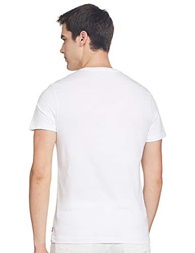 Image of Levi's Men's Regular Fit Graphic T-Shirt