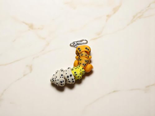 Colorful Articulated Gecko Keychain – Whimsical 3D-Printed Lizard Charm for Reptile Enthusiasts - Image 4