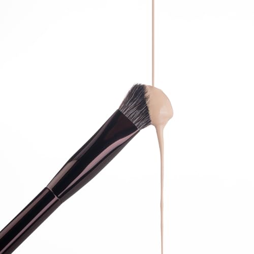 Image of PAC T06 Expert Concealer Brush