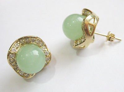 Elegant Fashion Green Jade Earring AAA Grade