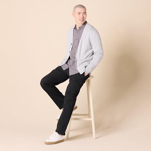 Image of Amazon Essentials Men's Regular-Fit Long-Sleeve Casual Poplin Shirt, Button Front, Business Casual, Collared