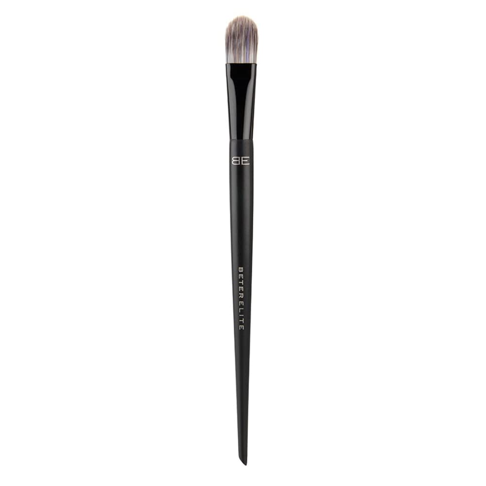 Elite brush 52 concealer.