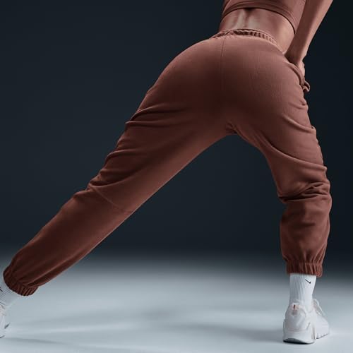 Nike Therma-FIT One Women's Loose Fleece Pants (FB5578-218, Red Sepia/Pale Ivory)3