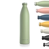 ✅ THERMOSFLASCHE MIT VAKUUMISOLIERUNG 12h heiß/24h kalt I Die Wasser-flasche verfügt über eine doppelwandige Vakuumisolierung und hält Getränke bis zu 12h heiß und 24h kalt. Perfekt für Kalt- und Heißgetränke unterwegs wie Kaffee, Cold Brew oder Tee.