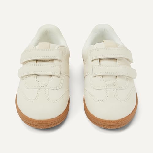 Image of Amazon Essentials x Sofia Grainge Unisex Kids and Toddlers' Hook and Loop Sneakers with Rubber Sole