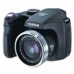 Amazon.com : Fujifilm Finepix S700 7.1MP Digital Camera with 10x