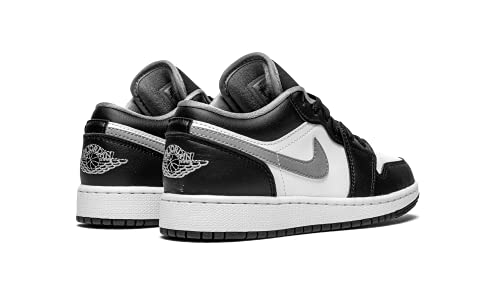 Nike Kids' Air Jordan 1 Low Grade School Shoes3