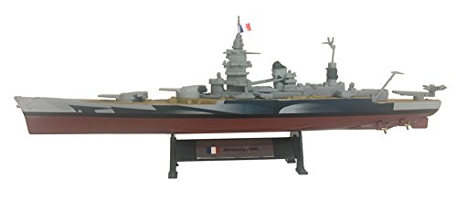 Strasbourg 1943 - 1:1000 Ship Model (Amercom ST-28)