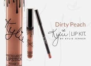 DIRTY PEACH | KYLIE MATTE LIP KITS