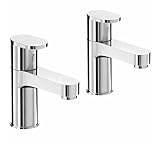 Fourni comme une paire de robinets de lavabo chauds et froids assortis pour les installations d'évier de salle de bain standard