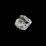 diamante mineral propiedades fisicas ✅ Propiedades: El cuarzo azul emite vibraciones que actúan en el sentido de regularizar el funcionamiento de todos los órganos del organismo y de esa forma, hay una gran mejora en la salud como un todo. Más específicamente hablando, ella tiene la capacidad de disminuir el cansancio que viene del trabajo, el estrés y cualquier malestar súbito que por casualidad aparezca para entorpecer nuestras vidas. Por último, muchos esotéricos afirman que es capaz de prolongar la vida.