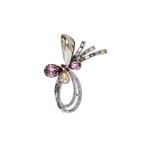Broche papillon pour ajuster une écharpe sans l'abîmer lors d'un banquet de mariage