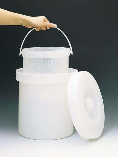 Heavy-Duty HDPE Crock with Cover, 6 gal; 1/Pk