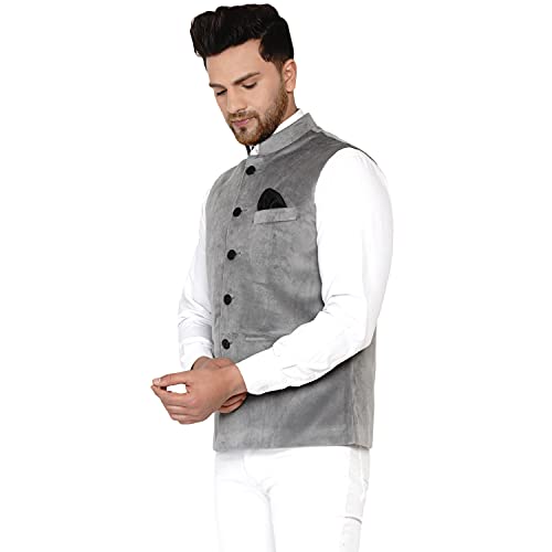 Image of Veera Paridhaan Men's Velvet Solid Green Nehru Jacket NEW