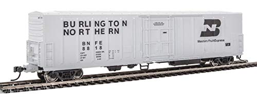 Walthers Mainline 910-3928 57' Mechanical Reefer Burlington Northern 8818