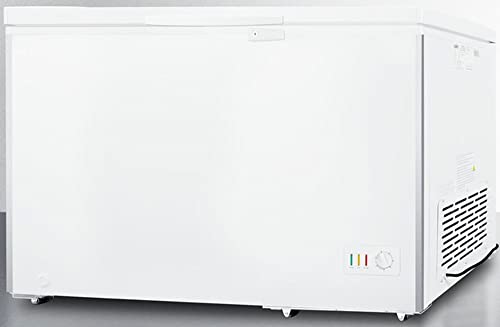 Summit Appliance Scfm133 Commercially Listed 12.1 Cu.ft. Chest Freezer In White With Manual Defrost, Stainless Steel Corner Guards, Adjustable Thermostat, Storage Baskets And Lock #TOP3