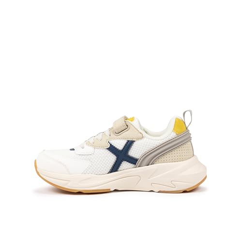 Zapatillas infantiles Munich Mini Track 121 perfectas para el colegio y el parque
