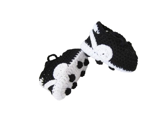Crochet Baby Shoes, Crochet Soccer Shoes, Baby's First Cleats, Black White Baby Sports Football (0-3 months)