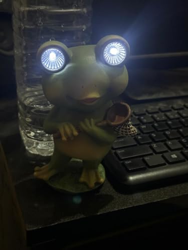 Playful Solar-Powered Resin Adorable Frog Statue – Perfect Garden and Indoor Decor with Auto Light-Up Eyes (Catch It All) — photo — 9 of 9