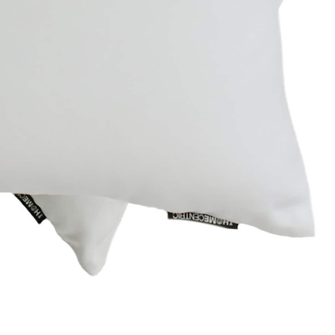 Fabric Mart Direct Fundas de cojín Decorativas, Color Blanco Roto, Paquete de 2, 40 x 40 cm (16 x 16 Pulgadas), de satén Liso para sofá, Modernas y Lisas, de satén Flameado Blanco Roto.