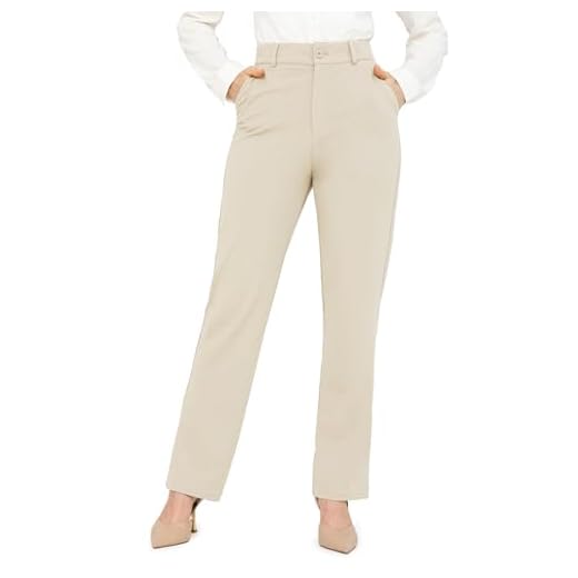 25 Minimalist Casual Outfits for Everyday Wear for Women Beige Trouser