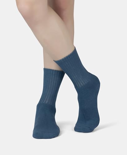 Image of Jockey 7035 Men's Compact Cotton Terry Crew Length Socks With Stay Fresh Treatment