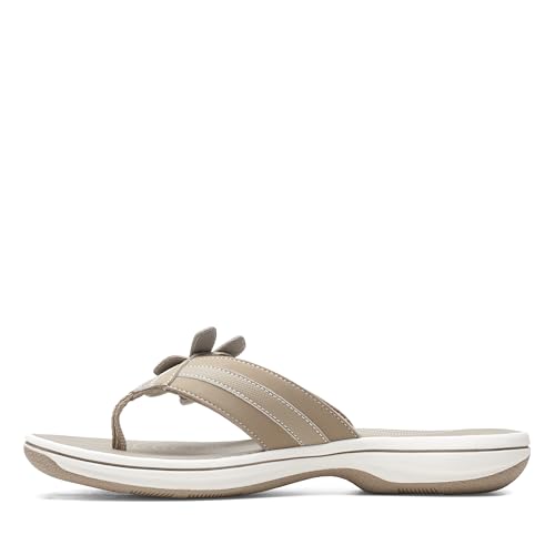 Image of Clarks Women's Brinkley Flora Cloudsteppers Flip-Flops