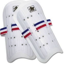 MacGregor Plastic Shin Guards - Adult 9  (PR)