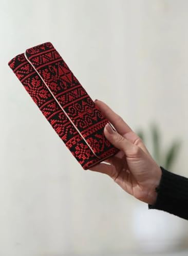 Sophisticated Large Embroidered Wallet – Spacious Women's Clutch with Elegant Stitching, Zipper Closure & Durable Design – Stylish Accessory for Cards, Cash & Essentials2