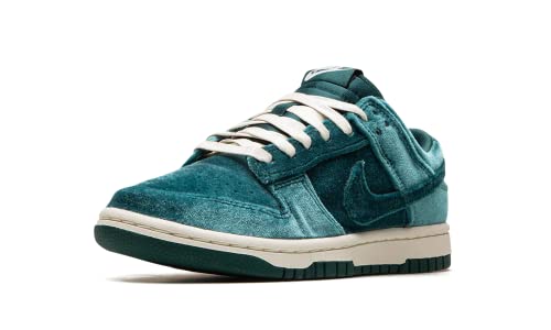 Image of Nike Women's Dunk Low Sneaker