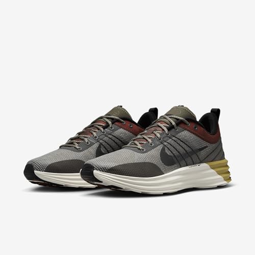 Image of Nike Lunar Roam SE Men's Shoes (FZ8116-300, Light Army /Red Sepia /Medium Olive /Black) Size 8