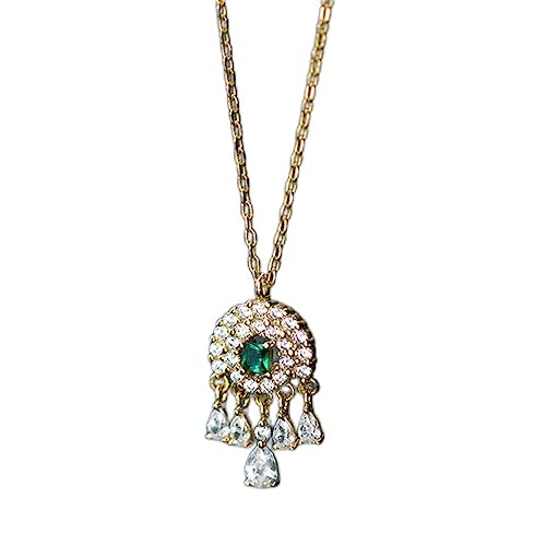 Collier en argent 925 d'exception orné d'un diamant vert goutte