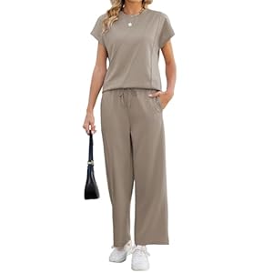 Famulily Tracksuit Womens Full Set Crew Neck Pleated Top & Elastic Wide Leg Pants Summer 2 Piece Outfits with Pockets S-XXL