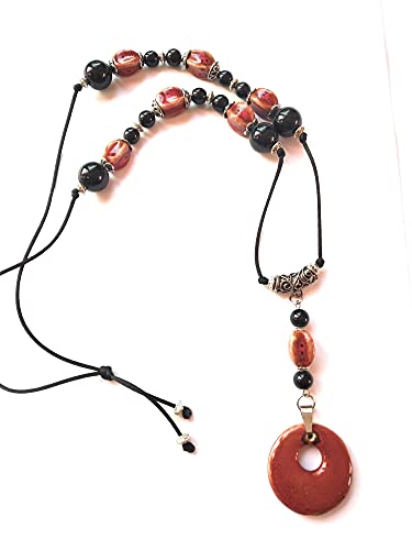 Sautoir rouge et noir avec pendentif porcelaine fait main