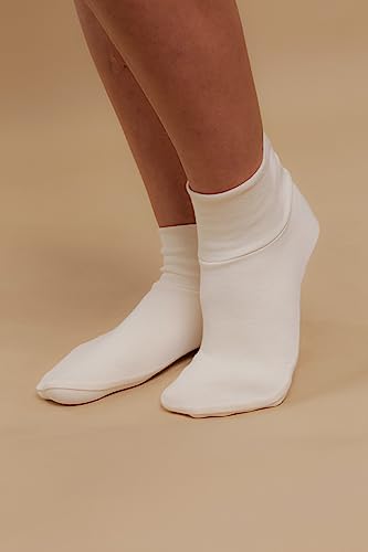 Image of Cottonique Latex-Free Adult Booties made from 100% Organic Cotton (2 pairs /pack)
