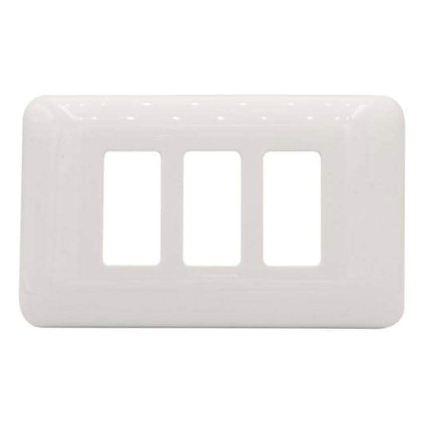 Placa pequeña de 3 elementos para solera, ideal para instalación de estructuras y soporte en proyectos de construcción.