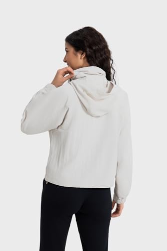 altiland Cropped Softshell Lined Rain Jacket for Women, Breathable Outdoor Hiking Hooded Windbreaker with 5 Pockets4