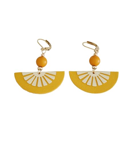 Boucles d'oreilles demi-lune en cuir jaune et dore de createur