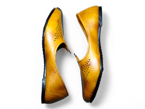 Image of Vestra Aura Ventura Men's Ethnic Mojari Premium Handmade Traditional Footwear Laser Cuts