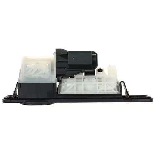 Interrupteur de déverrouillage du coffre bloqué ? Solution Mercedes Classe A GLA 1667500993