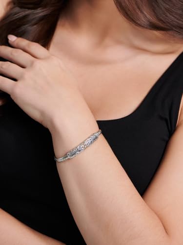 Image of DEVATA Sterling Silver 925 Bali with Dragon Bone Tulang Naga /Borobudur /Wheat Paddy Chain Bracelet