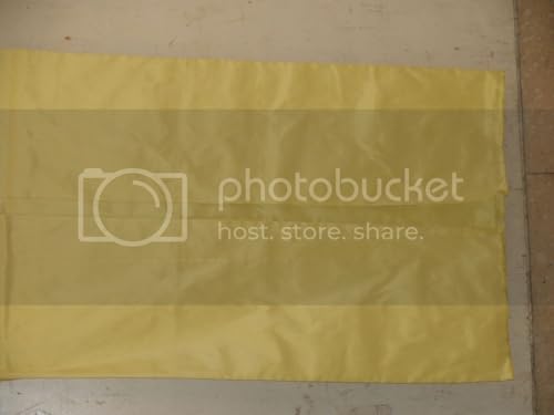 Tissu taffetas 100 % pure soie jaune et ivoire pour création unique - 2