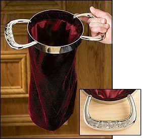 Bolso de paso de cuenco de ofrenda con mango de latón plateado de terciopelo rojo