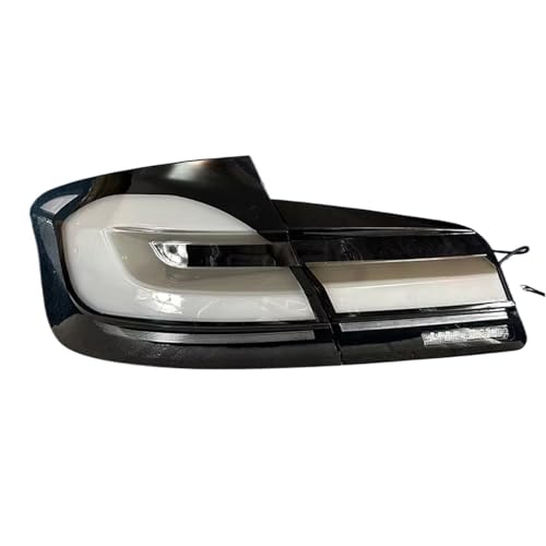 Feux arriere pour BMW F10 au design tuning sombre avec feux LED pour auto Serie 5 de style luxueux