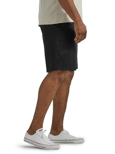 Image of Lee Men's Extreme Motion Relaxed Fit Utility Flat Front Short